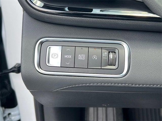new 2025 Buick Enclave car, priced at $50,574