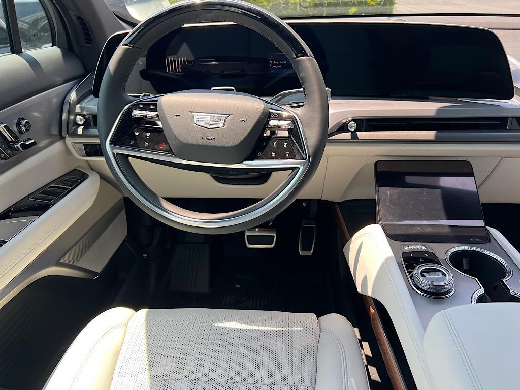 new 2026 Cadillac VISTIQ car, priced at $80,740