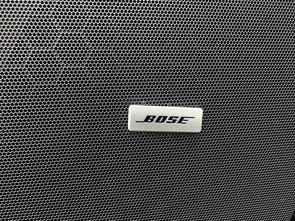 new 2025 Cadillac XT5 car, priced at $47,834