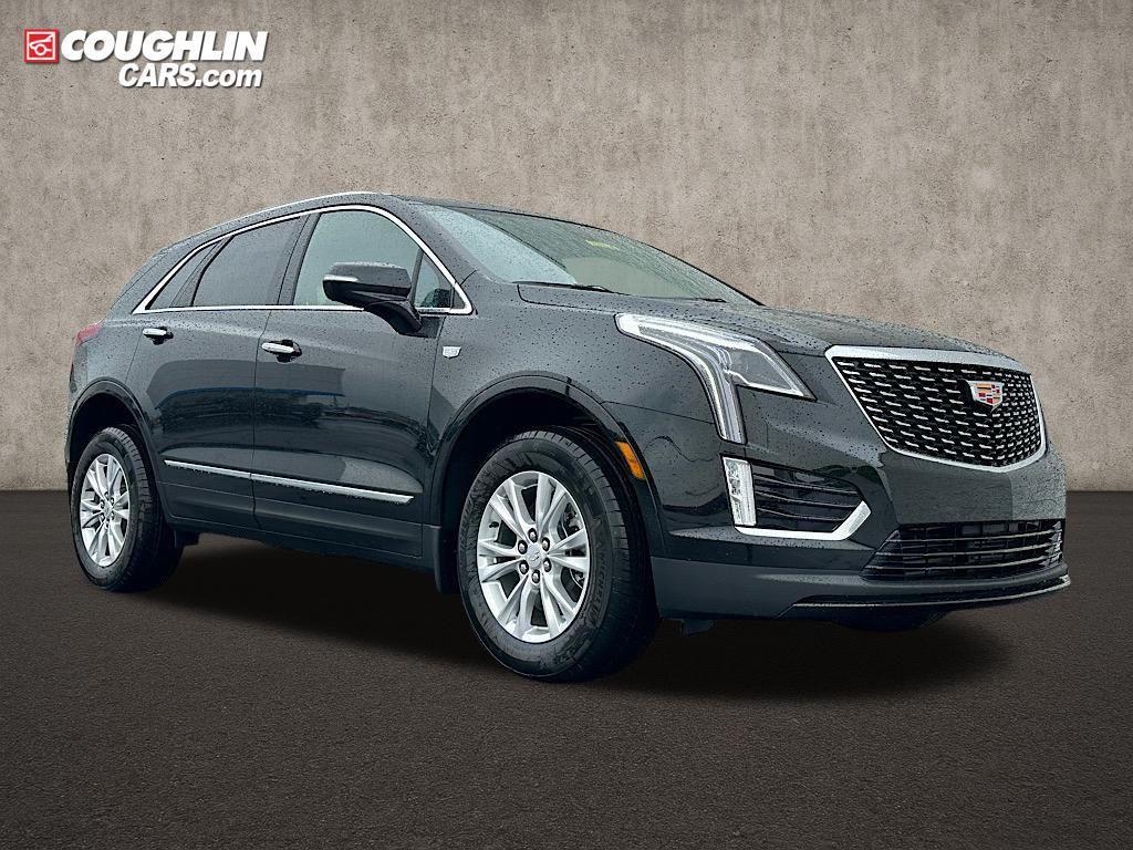 new 2025 Cadillac XT5 car, priced at $47,834