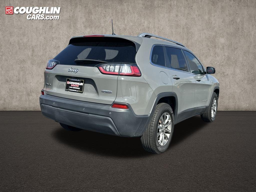 used 2019 Jeep Cherokee car, priced at $12,621