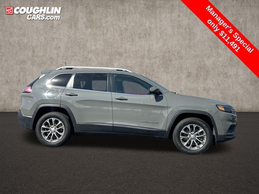 used 2019 Jeep Cherokee car, priced at $11,491