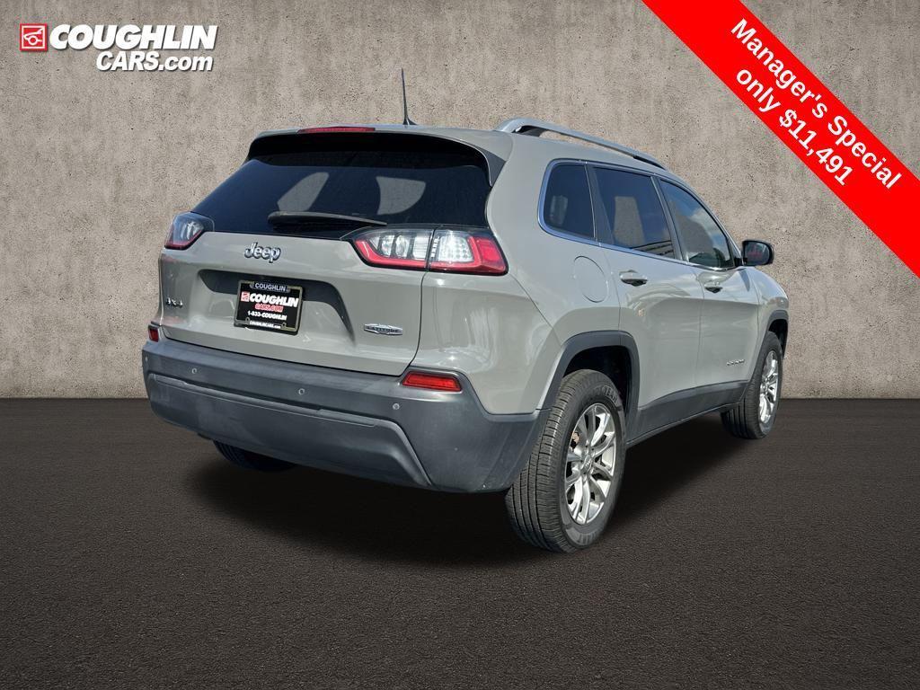 used 2019 Jeep Cherokee car, priced at $11,491
