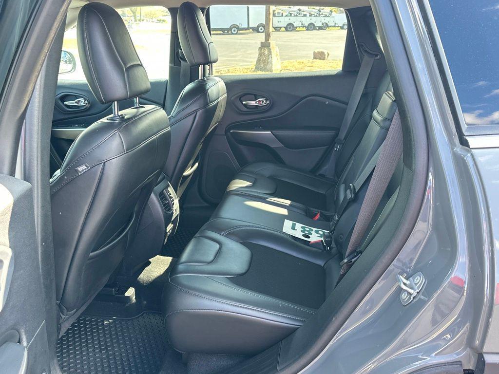 used 2019 Jeep Cherokee car, priced at $12,621