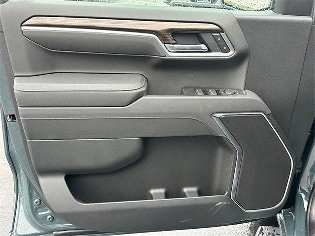 new 2025 Chevrolet Silverado 1500 car, priced at $60,549