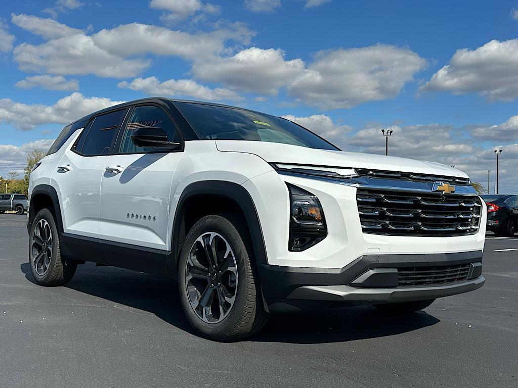 new 2026 Chevrolet Equinox car, priced at $37,304