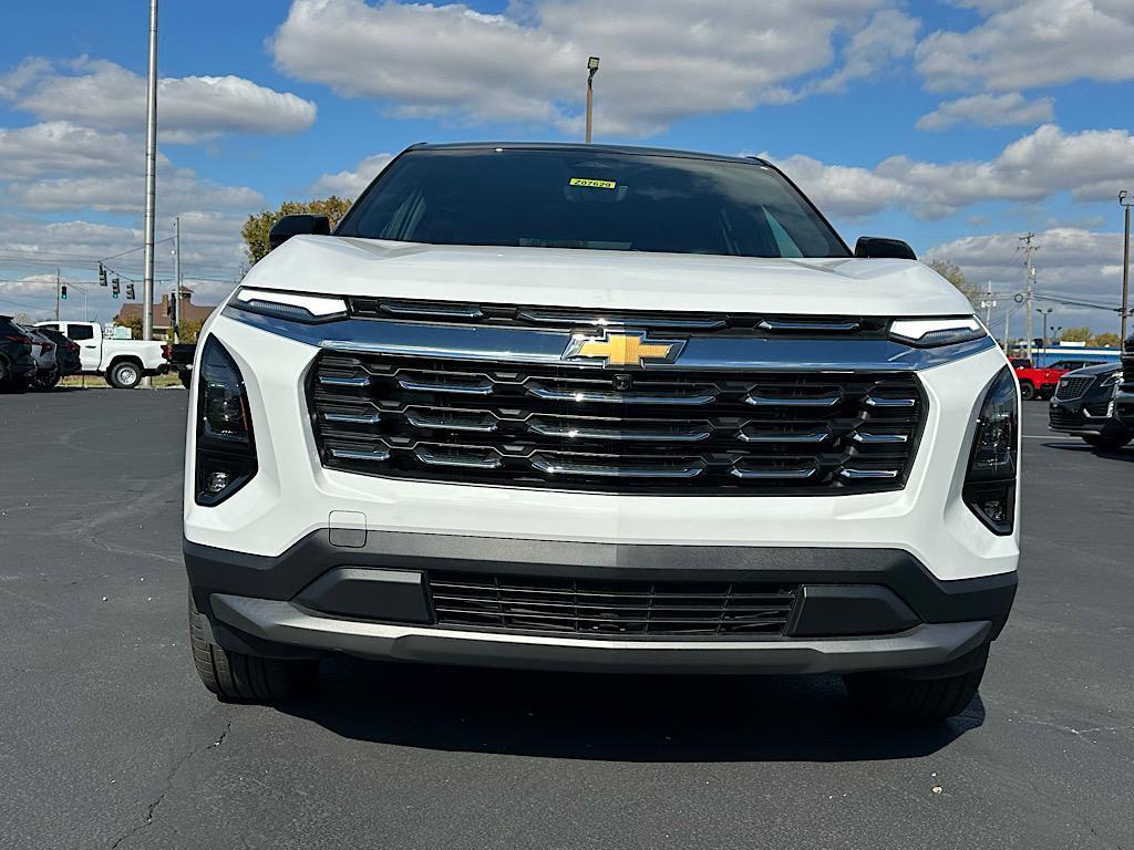 new 2026 Chevrolet Equinox car, priced at $37,304