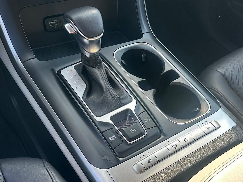 used 2023 Kia Carnival car, priced at $29,932