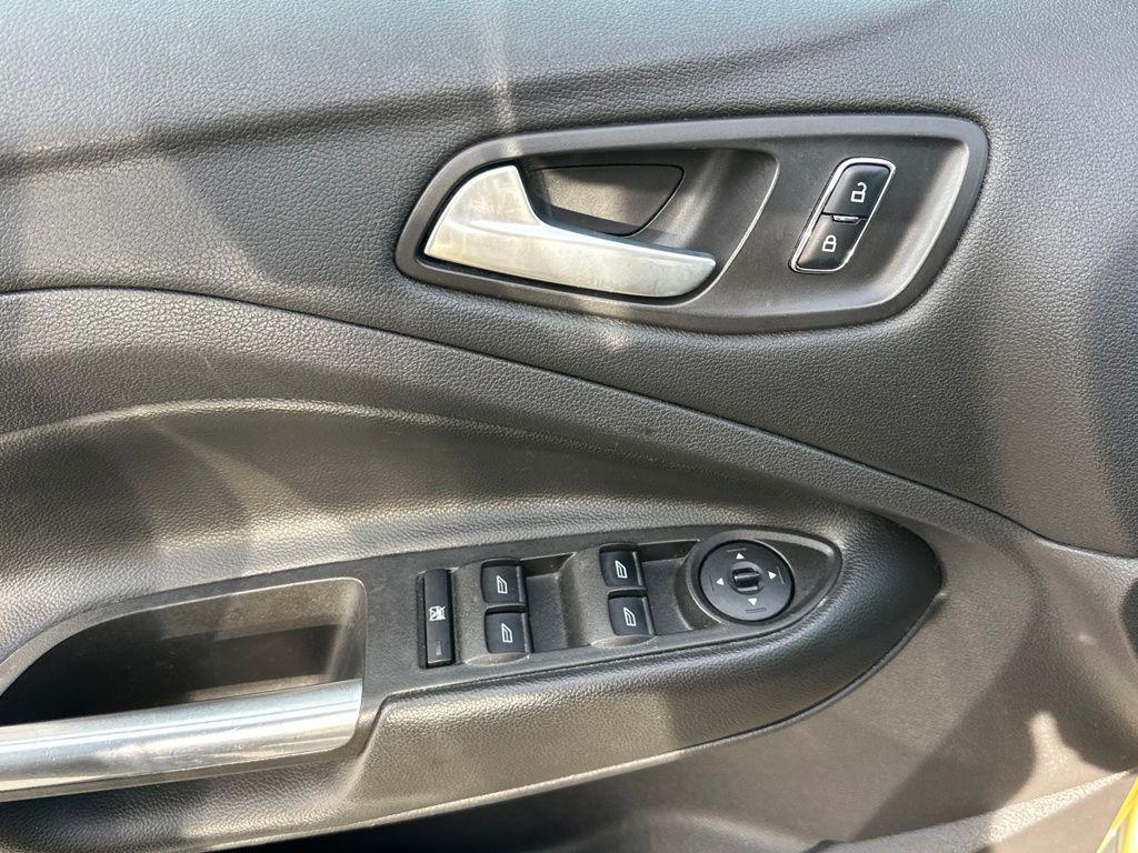 used 2014 Ford Escape car, priced at $7,616