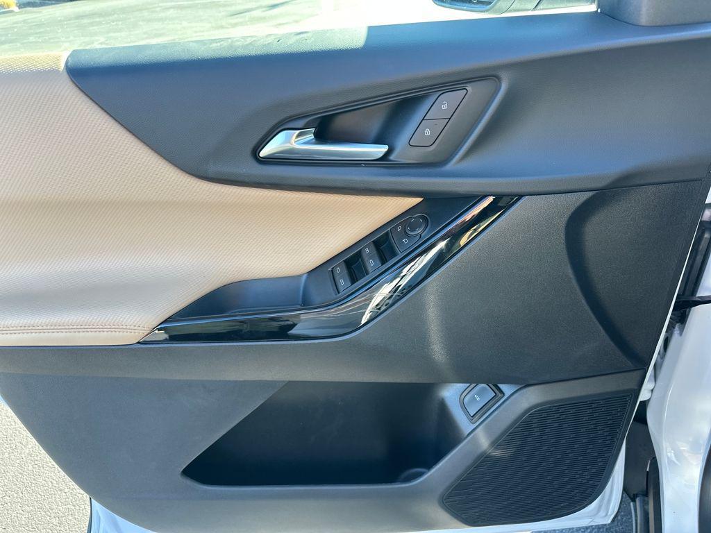 new 2026 Chevrolet Equinox car, priced at $37,163