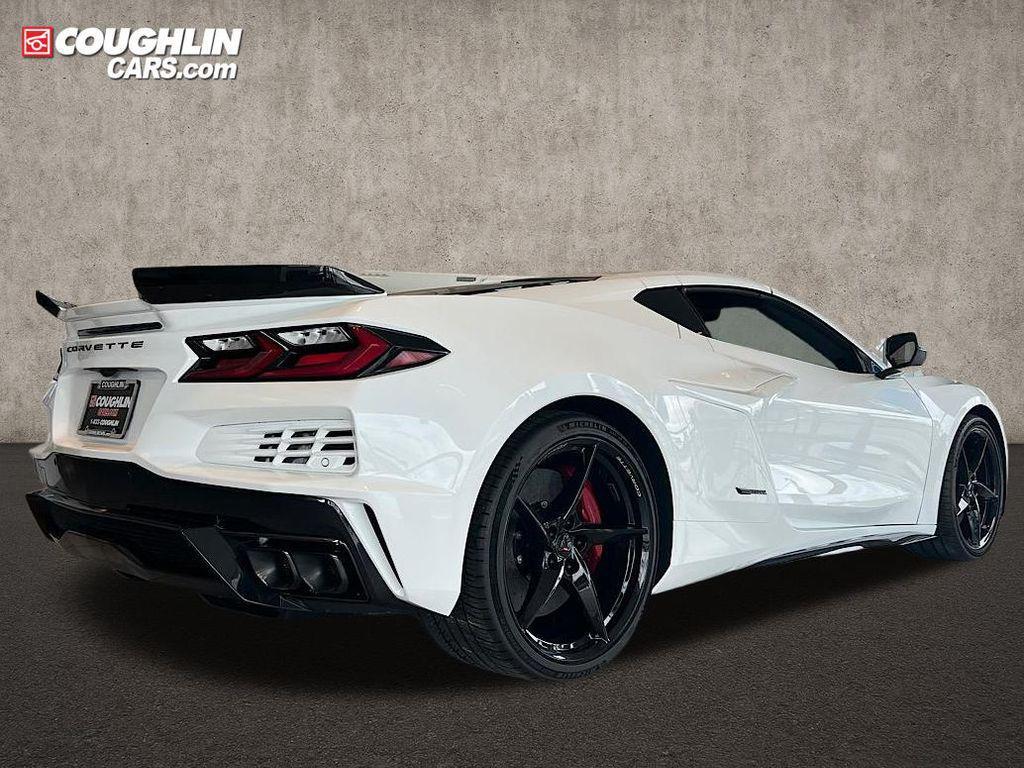 new 2025 Chevrolet Corvette E-Ray car, priced at $117,638