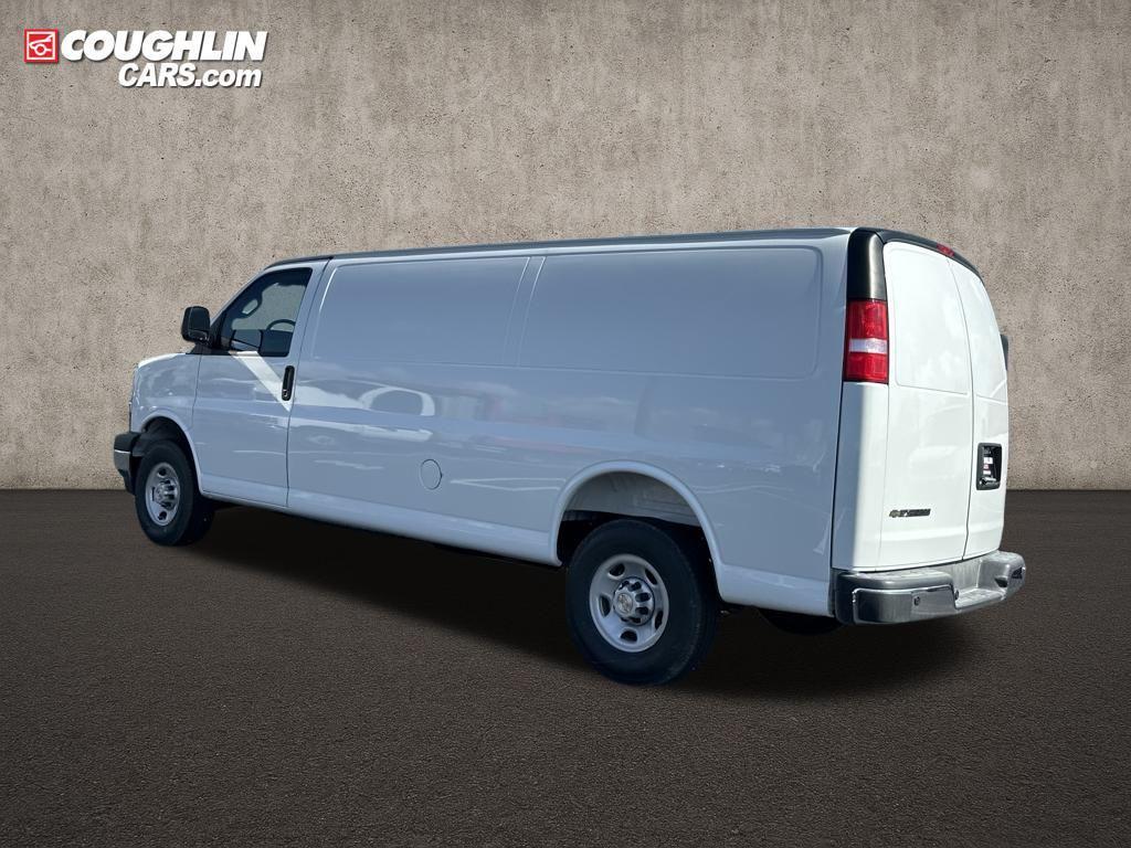 new 2025 Chevrolet Express 3500 car, priced at $50,448