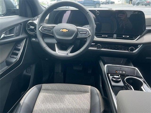 new 2026 Chevrolet Equinox car, priced at $35,775