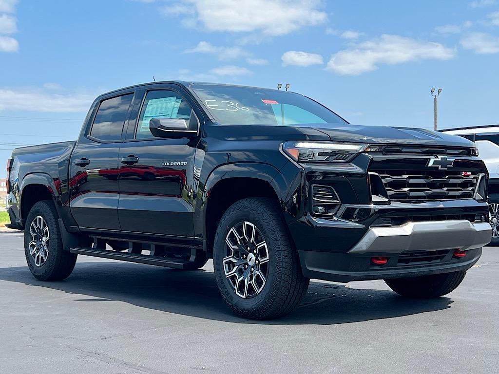 new 2025 Chevrolet Colorado car, priced at $43,629