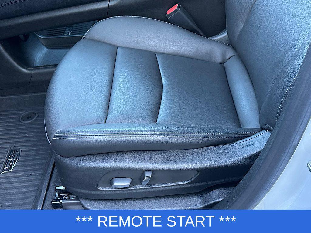 used 2023 Cadillac XT6 car, priced at $34,035