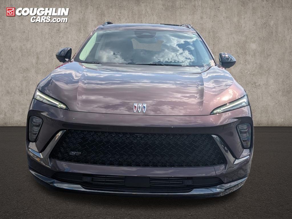 new 2025 Buick Envision car, priced at $41,067