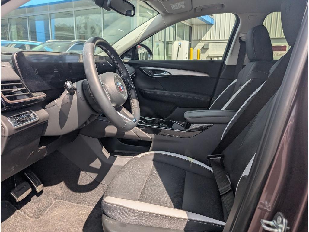 new 2025 Buick Envision car