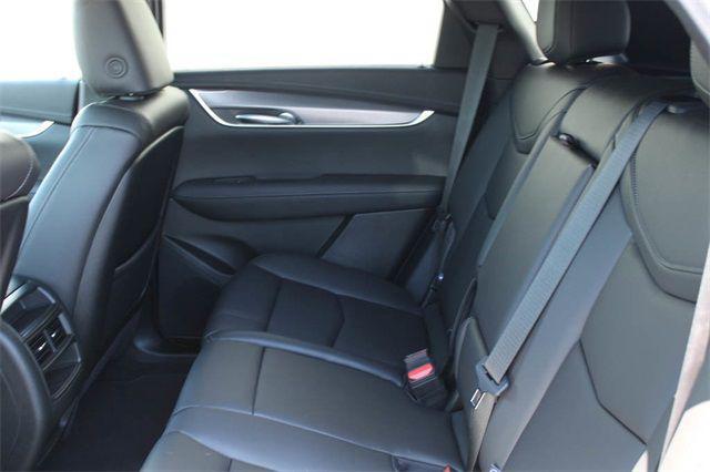 new 2025 Cadillac XT5 car, priced at $47,215