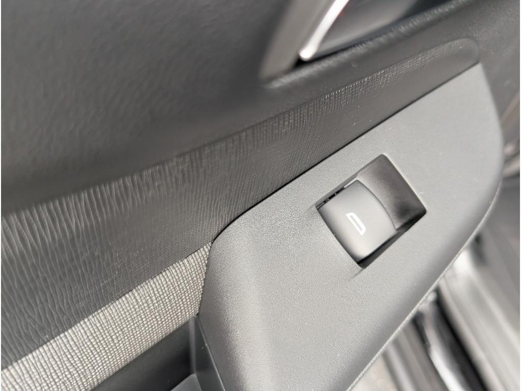 new 2026 Buick Envista car, priced at $31,230