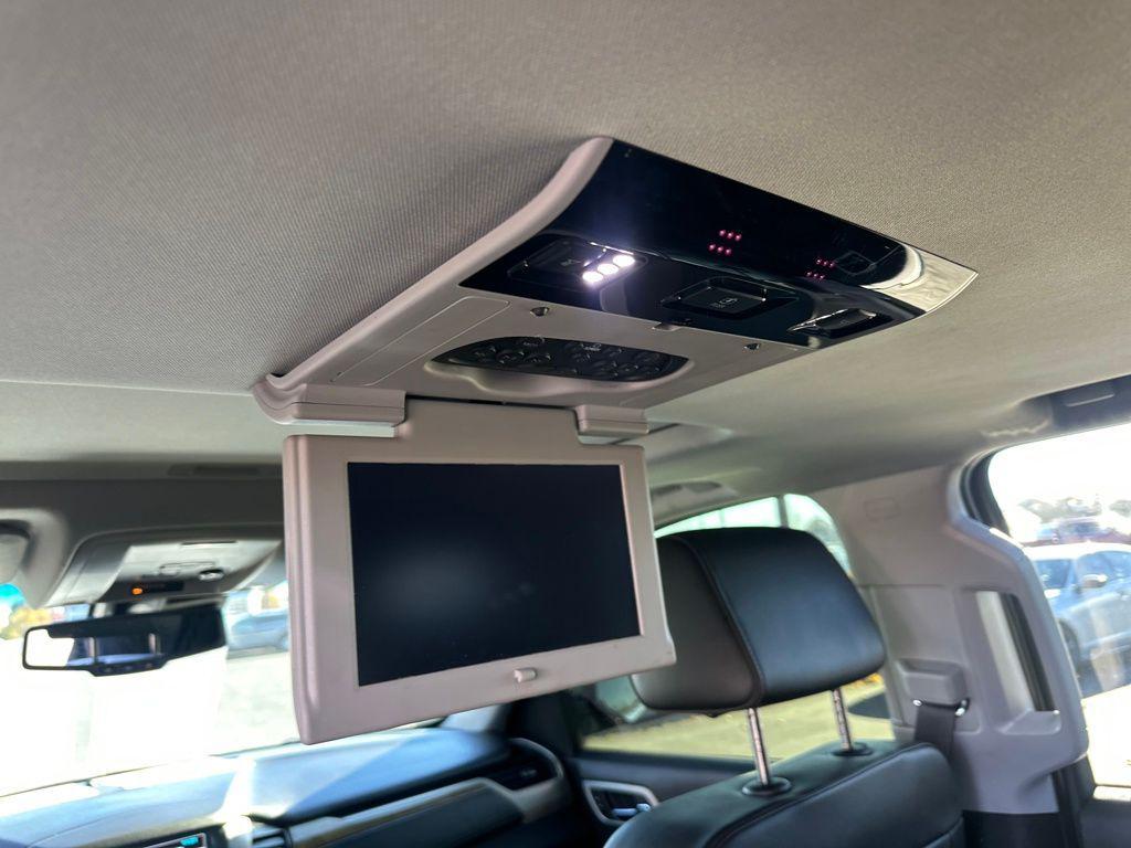 used 2017 GMC Yukon car, priced at $24,914