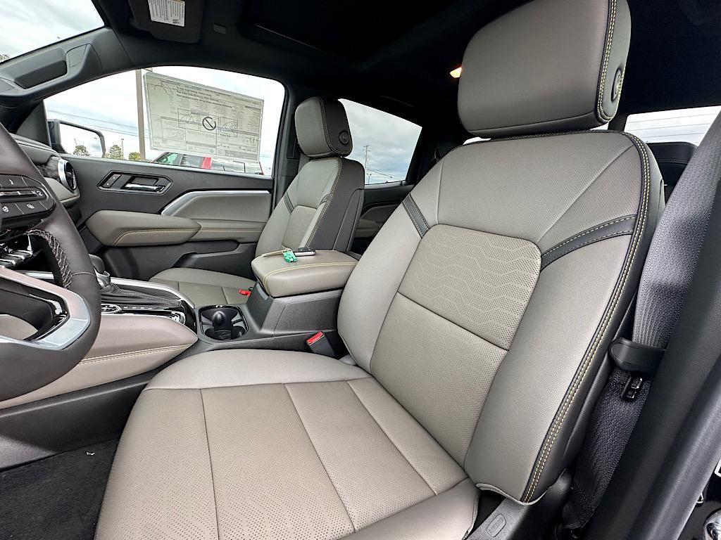 new 2026 Chevrolet Colorado car, priced at $55,248