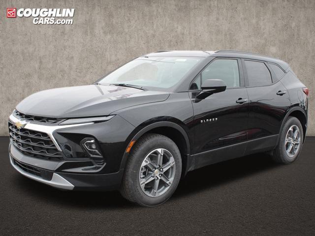 new 2025 Chevrolet Blazer car, priced at $38,010