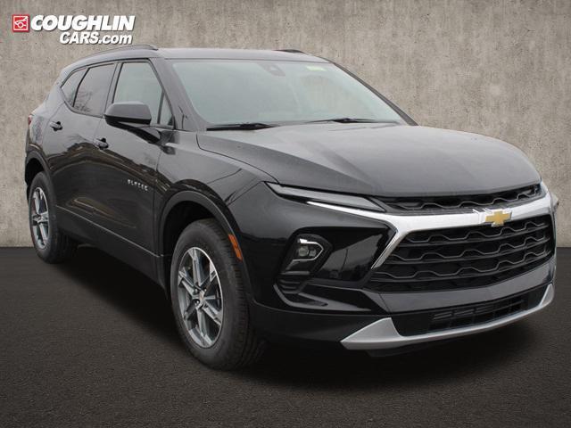 new 2025 Chevrolet Blazer car, priced at $38,010