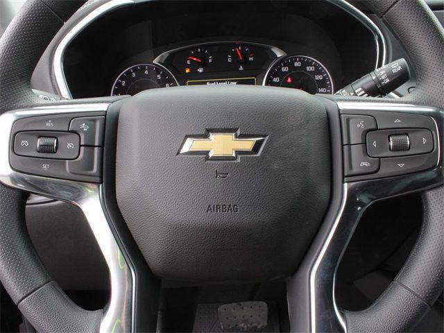 new 2025 Chevrolet Blazer car, priced at $39,010