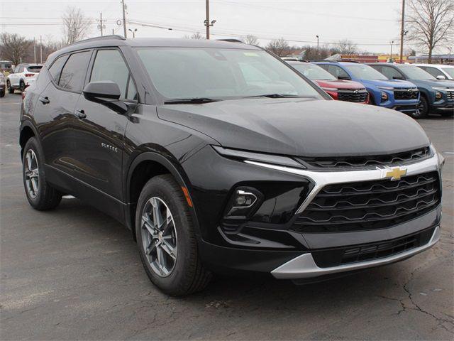 new 2025 Chevrolet Blazer car, priced at $39,010