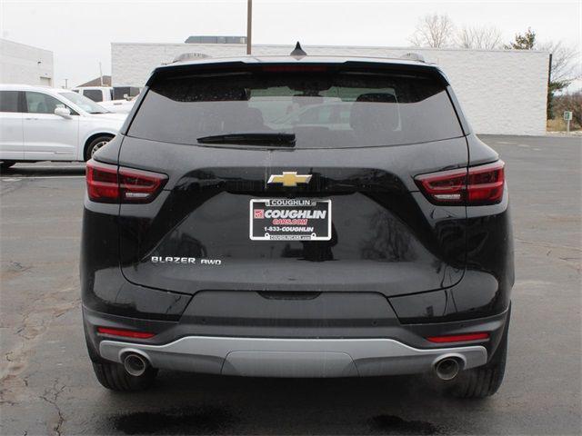 new 2025 Chevrolet Blazer car, priced at $39,010