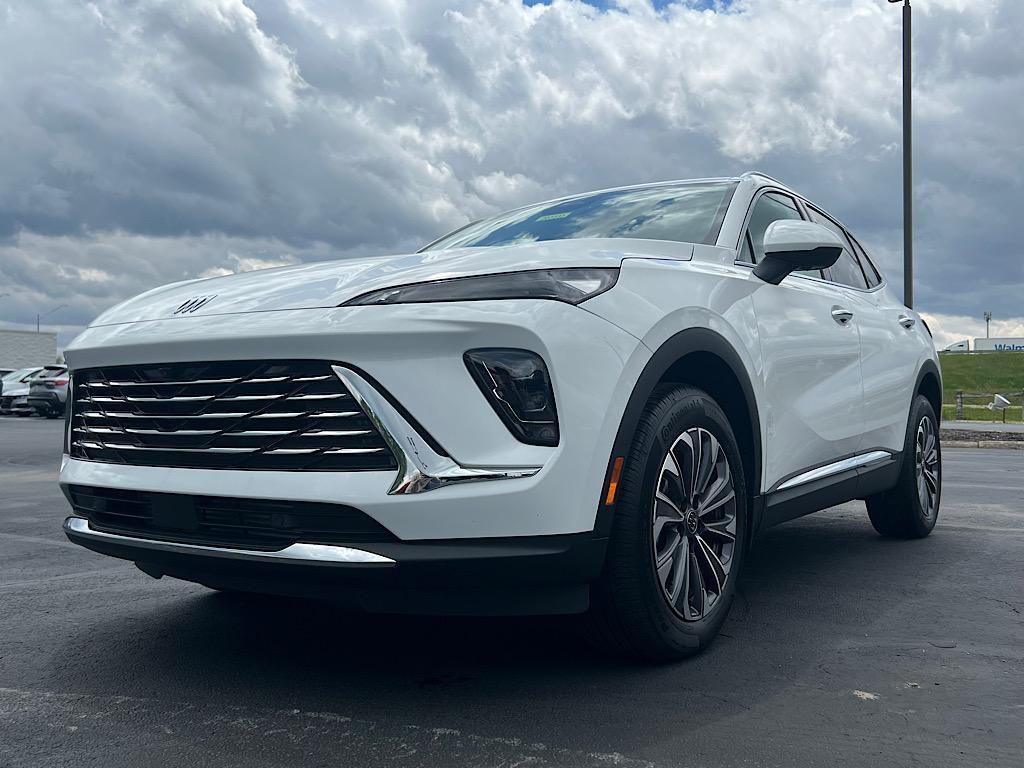 new 2025 Buick Envision car, priced at $36,801