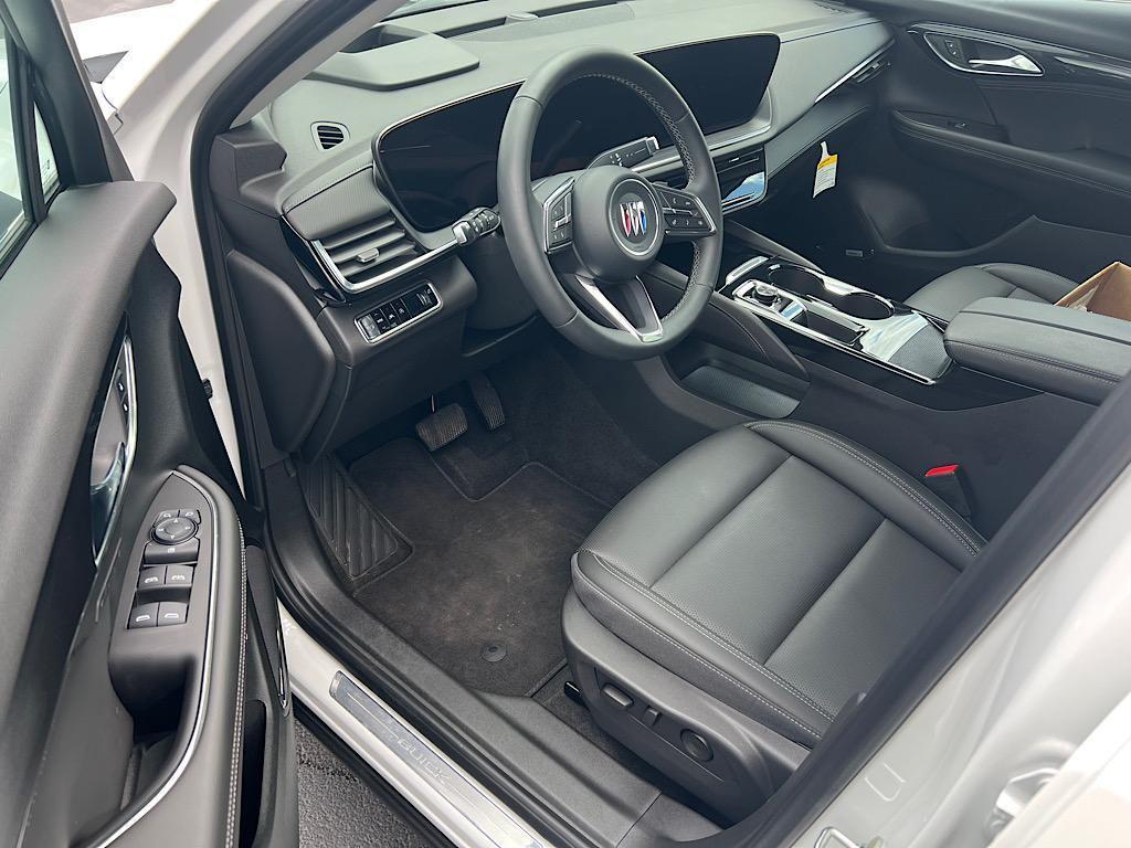 new 2025 Buick Envision car, priced at $36,801