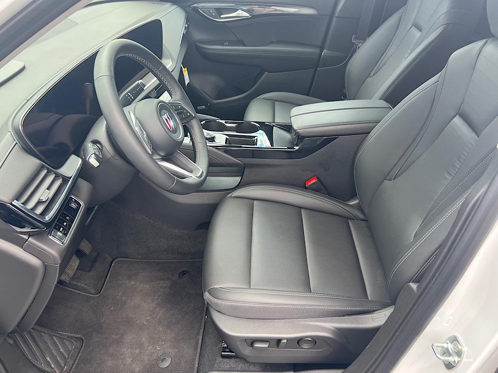 new 2025 Buick Envision car, priced at $36,801