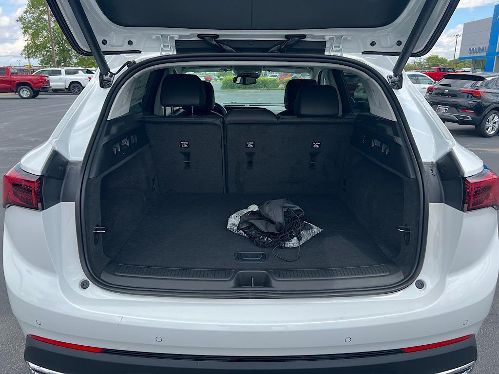 new 2025 Buick Envision car, priced at $36,801