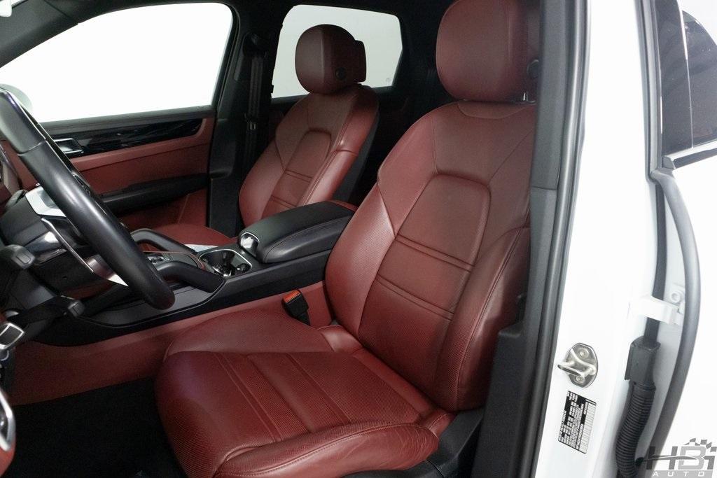used 2019 Porsche Cayenne E-Hybrid car, priced at $45,998