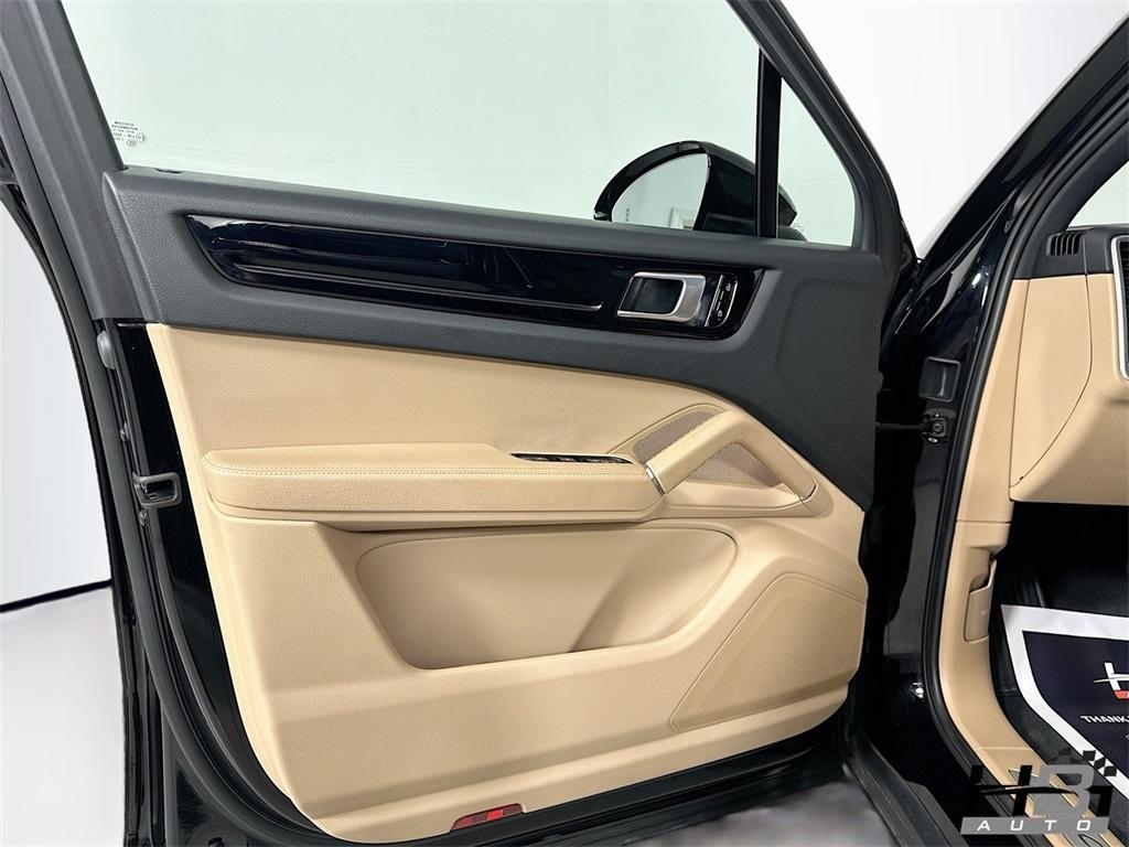 used 2020 Porsche Cayenne car, priced at $31,994