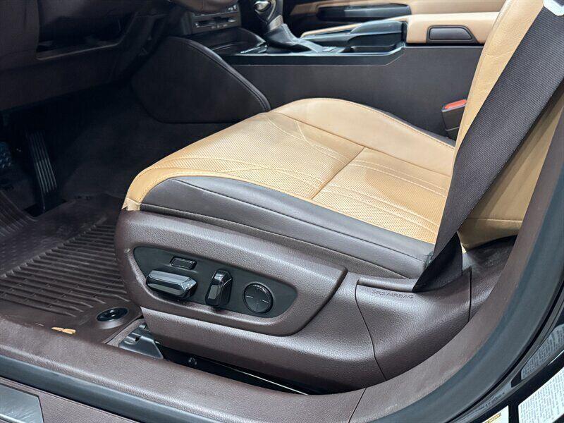 used 2019 Lexus ES 300h car, priced at $32,890