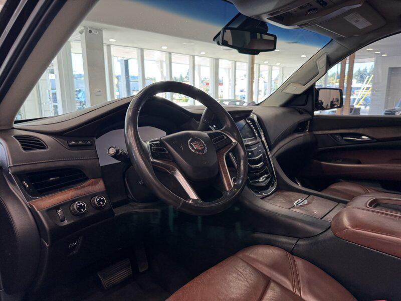 used 2015 Cadillac Escalade car, priced at $24,790