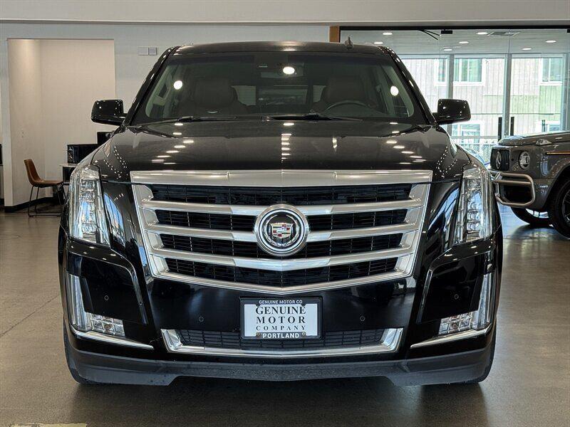 used 2015 Cadillac Escalade car, priced at $24,790