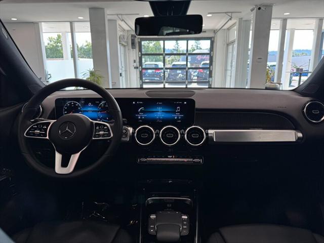 used 2021 Mercedes-Benz GLB 250 car, priced at $27,490