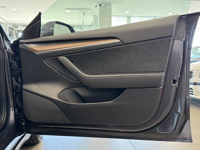 used 2022 Tesla Model 3 car, priced at $29,990