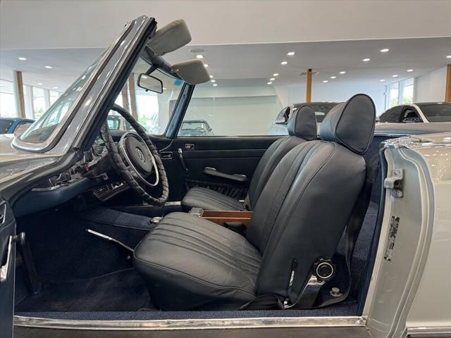 used 1970 Mercedes-Benz 280SE car, priced at $89,990