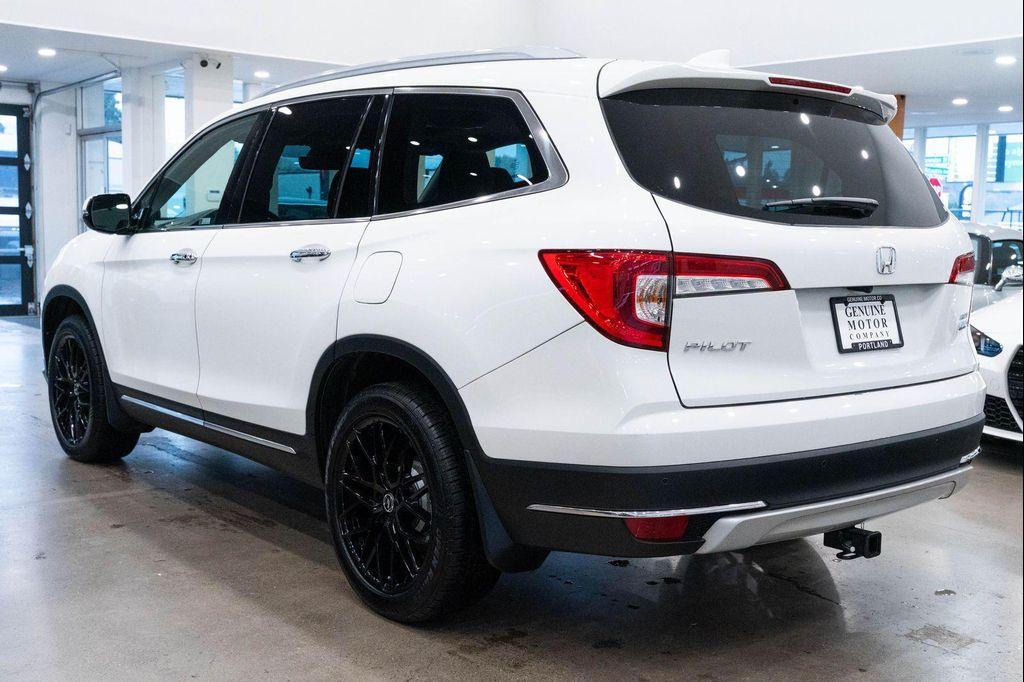 used 2022 Honda Pilot car, priced at $34,690