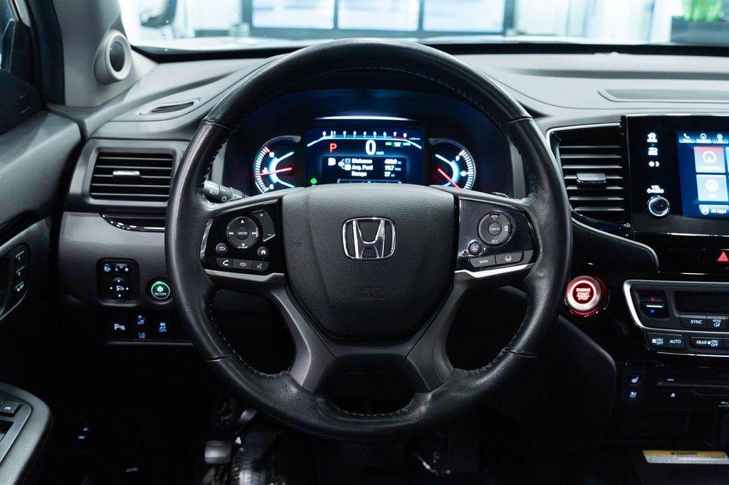 used 2022 Honda Pilot car, priced at $34,690