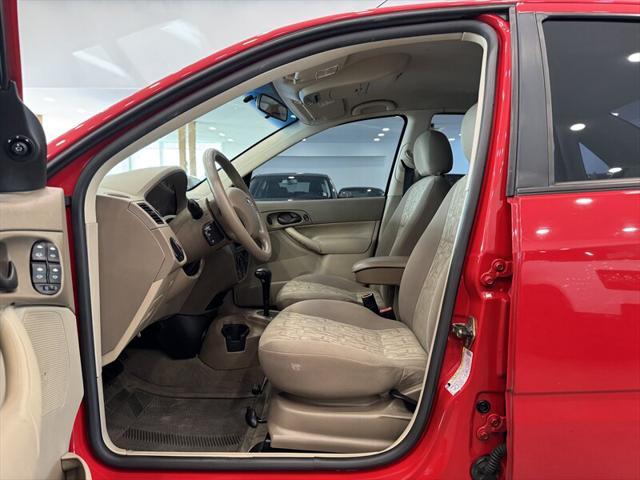 used 2005 Ford Focus car, priced at $5,900