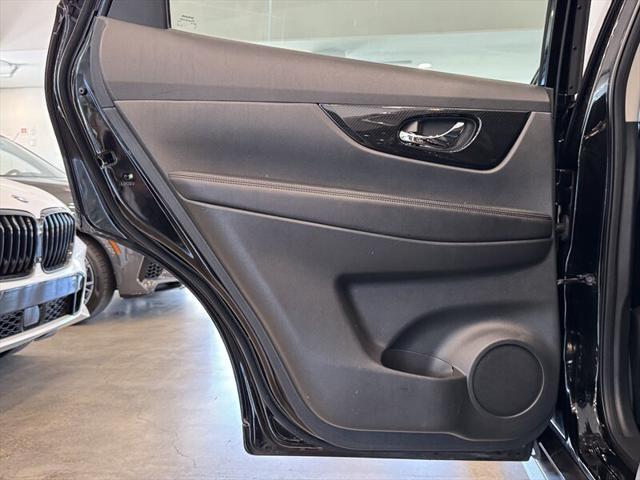 used 2019 Nissan Rogue car, priced at $17,490