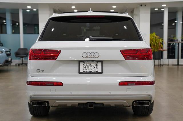 used 2019 Audi Q7 car, priced at $21,900