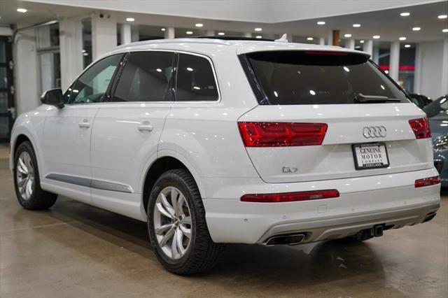 used 2019 Audi Q7 car, priced at $21,900