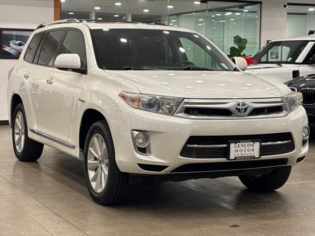 used 2012 Toyota Highlander Hybrid car, priced at $16,890