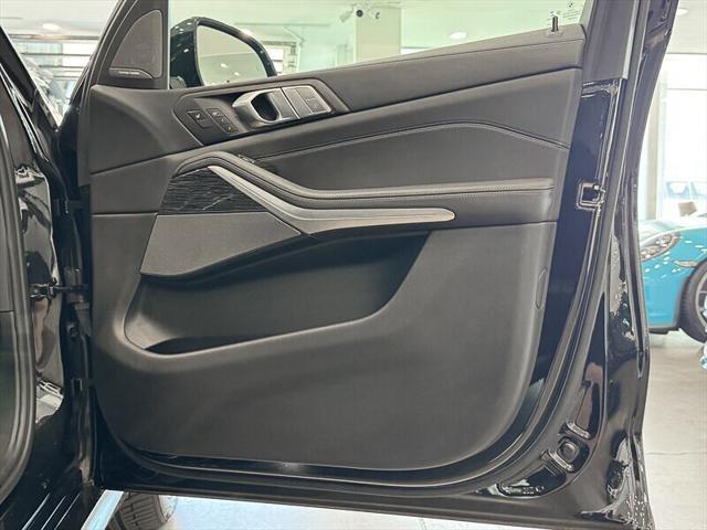 used 2022 BMW X7 car, priced at $67,990